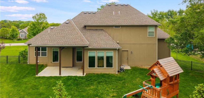 Homes for Sale in Weatherby Lake, MO 64152 | 7804 NW Lynns Lane
