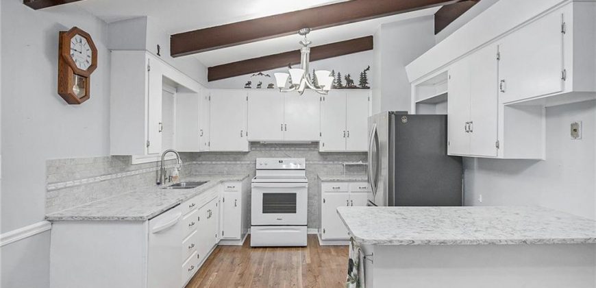 Homes for Sale in Kansas City, MO 64118 | 2311 NE 60th Terrace