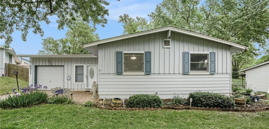 Homes for Sale in Kansas City, MO 64118 | 2311 NE 60th Terrace