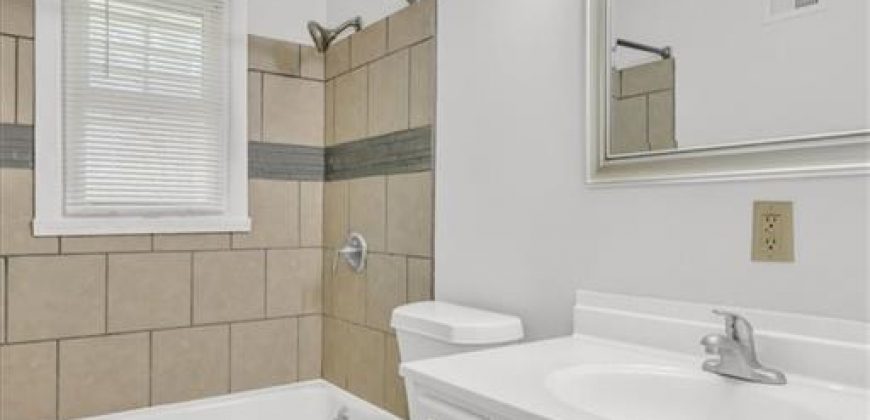 Homes for Sale in Kansas City, MO 64155 | 705 NW 88th Terrace