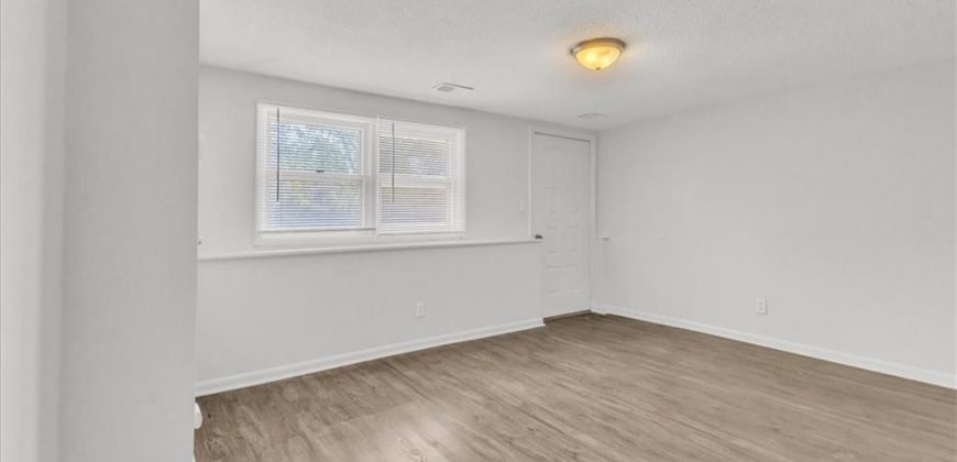 Homes for Sale in Kansas City, MO 64155 | 705 NW 88th Terrace