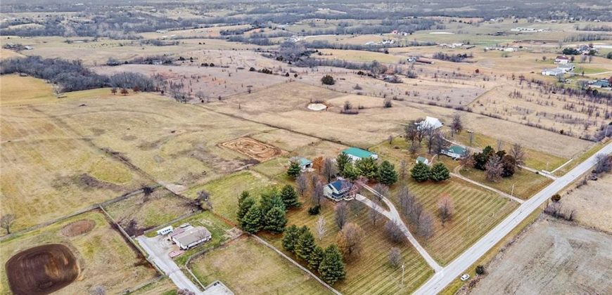 Homes for Sale in Kearney, MO 64060 | 16714 N Endicott Road