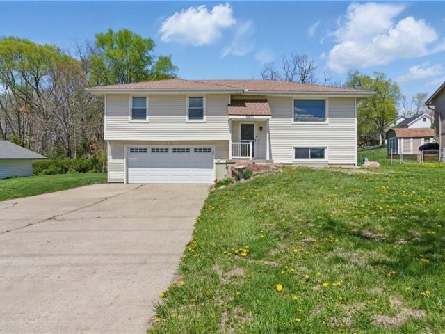Homes for Sale in Kansas City, MO 64119 | 5800 NE 48th Street