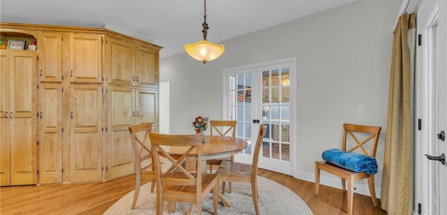 Homes for Sale in Parkville, MO 64152 | 8190  Shoreline Drive