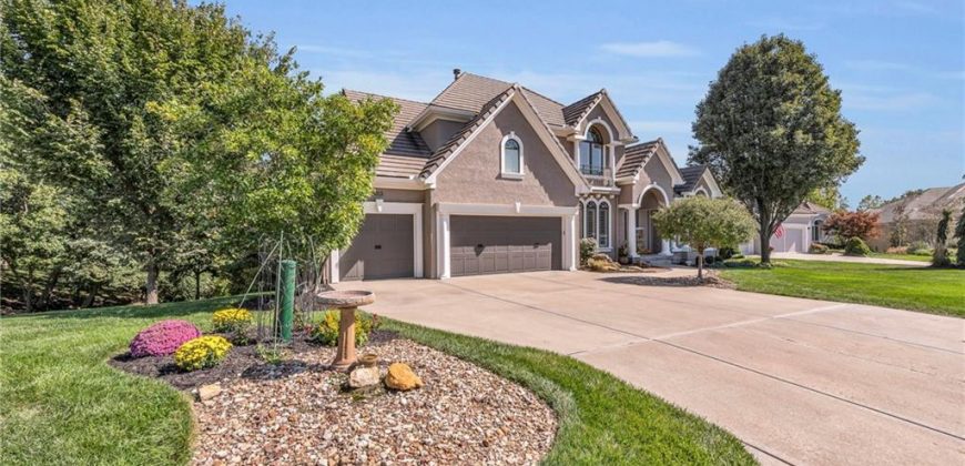 Homes for Sale in Parkville, MO 64152 | 8190  Shoreline Drive