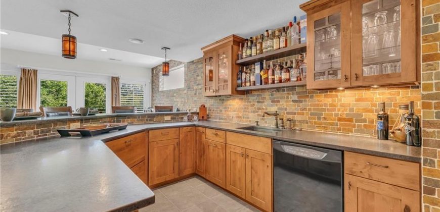 Homes for Sale in Parkville, MO 64152 | 8190  Shoreline Drive
