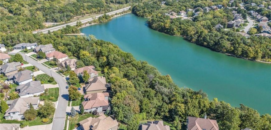 Homes for Sale in Parkville, MO 64152 | 8190  Shoreline Drive