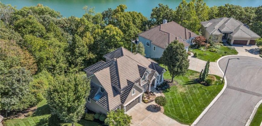 Homes for Sale in Parkville, MO 64152 | 8190  Shoreline Drive