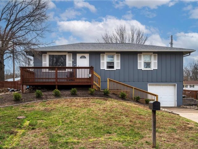 Homes for Sale in Excelsior Springs, MO 64024 | 107  Sherri Lane