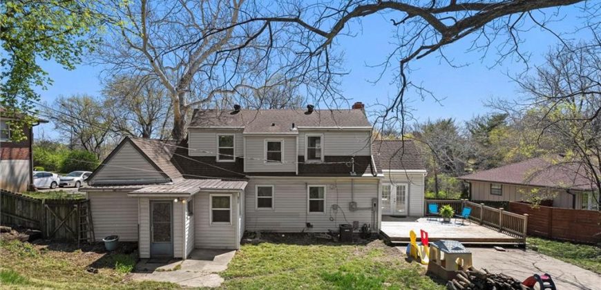 Homes for Sale in Kansas City, MO 64116 | 314 NE PARK Circle