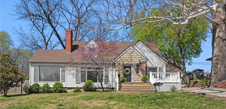 Homes for Sale in Kansas City, MO 64116 | 314 NE PARK Circle