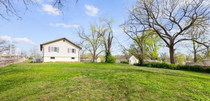 Homes for Sale in Kansas City, MO 64117 | 4811 NE 44th Terrace