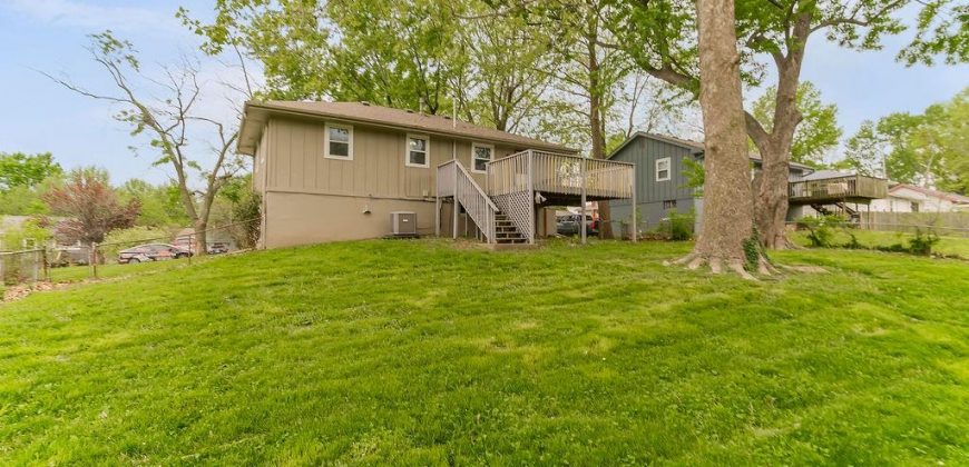 Homes for Sale in Liberty, MO 64068 | 200  Meade Street
