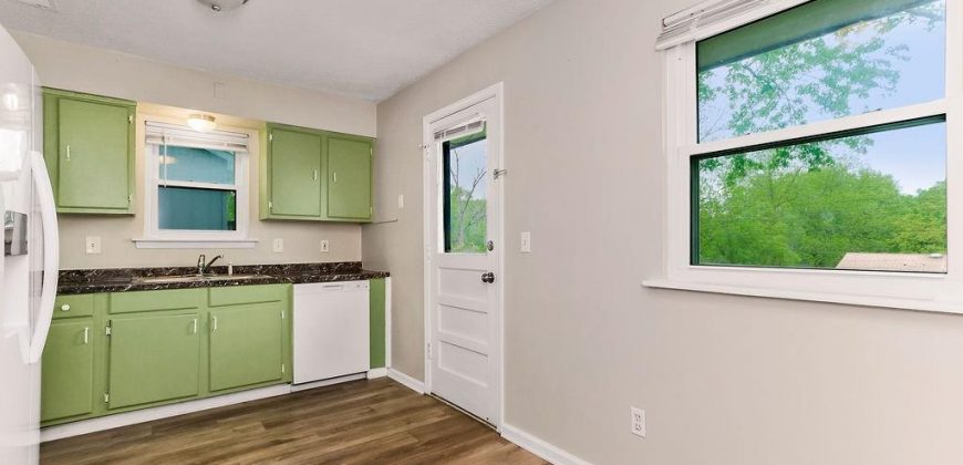 Homes for Sale in Liberty, MO 64068 | 200  Meade Street