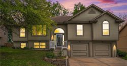 Homes for Sale in Smithville, MO 64089 | 309  Lakeview Drive
