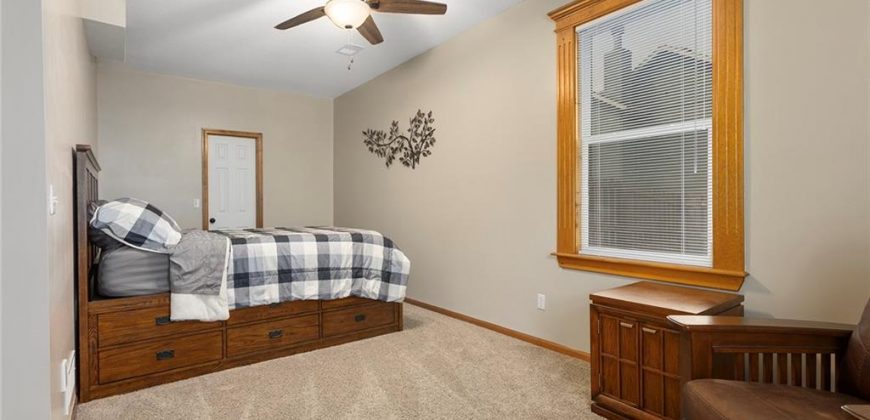 Homes for Sale in Smithville, MO 64089 | 304  Lakeview Drive