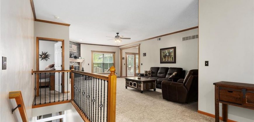 Homes for Sale in Smithville, MO 64089 | 304  Lakeview Drive