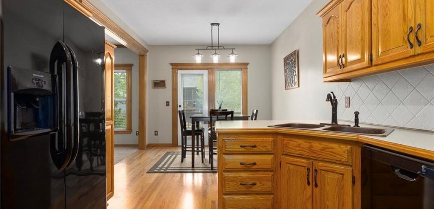 Homes for Sale in Smithville, MO 64089 | 304  Lakeview Drive