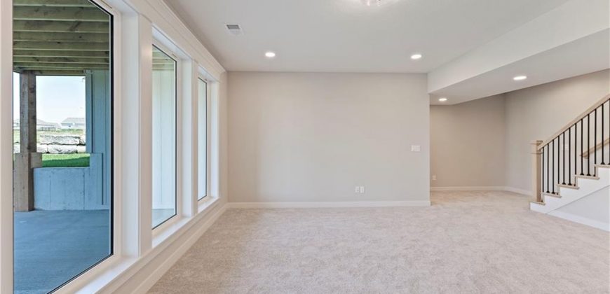 Homes for Sale in Kansas City, MO 64155 | 1320 NW 106th Terrace