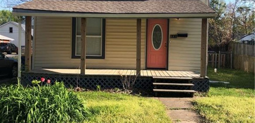 Homes for Sale in Liberty, MO 64068 | 441  Ford Street