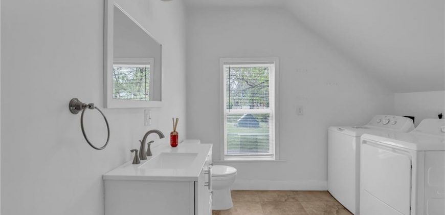 Homes for Sale in Liberty, MO 64068 | 441  Ford Street