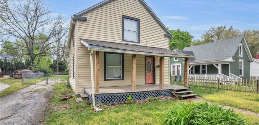 Homes for Sale in Liberty, MO 64068 | 441  Ford Street