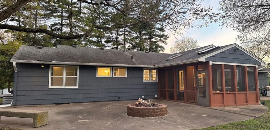 Homes for Sale in Platte Woods, MO 64151 | 5806 NW Valley Road
