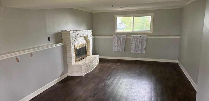 Homes for Sale in County/Other, MO 64152 | 8408 NW 68th Street