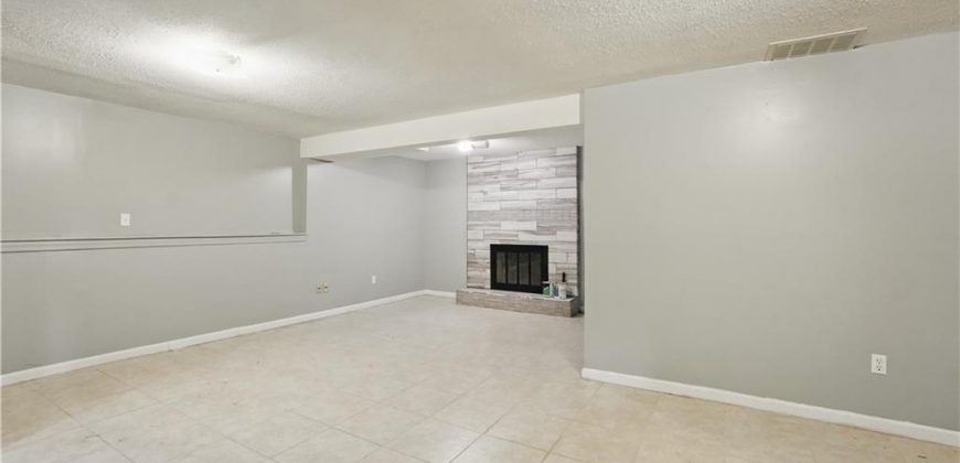 Homes for Sale in Kansas City, MO 64153 | 7905 NW 85th Terrace