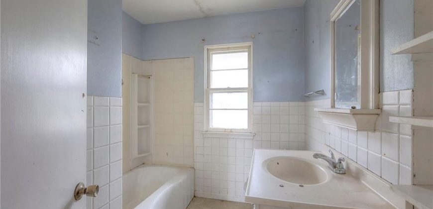 Homes for Sale in Excelsior Springs, MO 64024 | 506 N Kimball Street