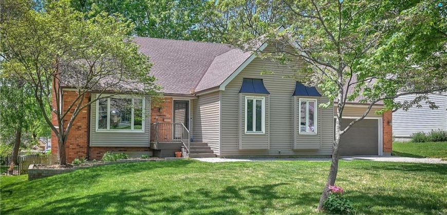Homes for Sale in Gladstone, MO 64119 | 6302 N Askew Avenue