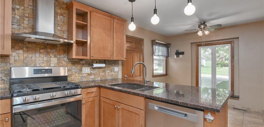 Homes for Sale in Gladstone, MO 64119 | 6302 N Askew Avenue