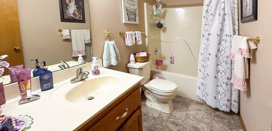 Homes for Sale in Kearney, MO 64060 | 1703  Marble Drive