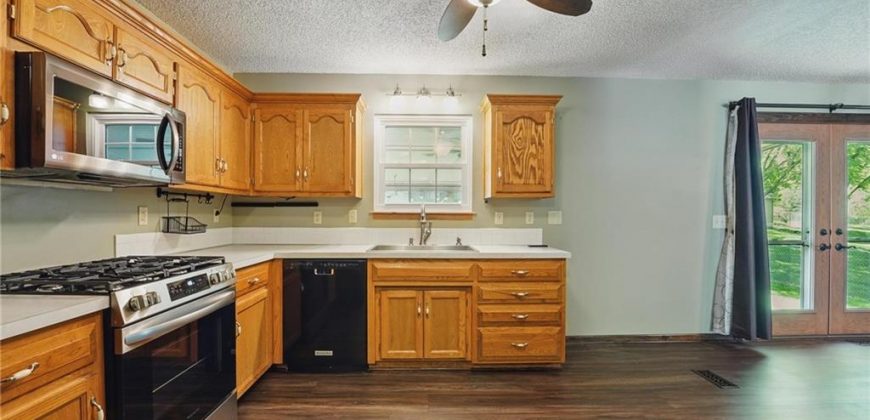 Homes for Sale in Liberty, MO 64068 | 543  Lauren Street