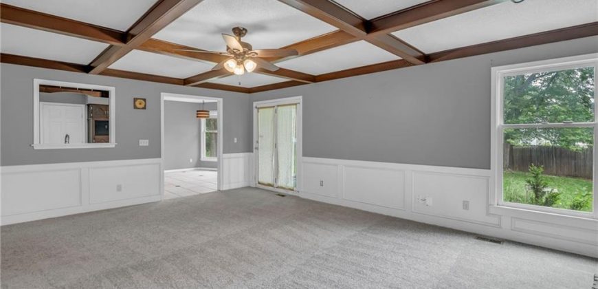 Homes for Sale in Kansas City, MO 64154 | 8535 N Overland Drive