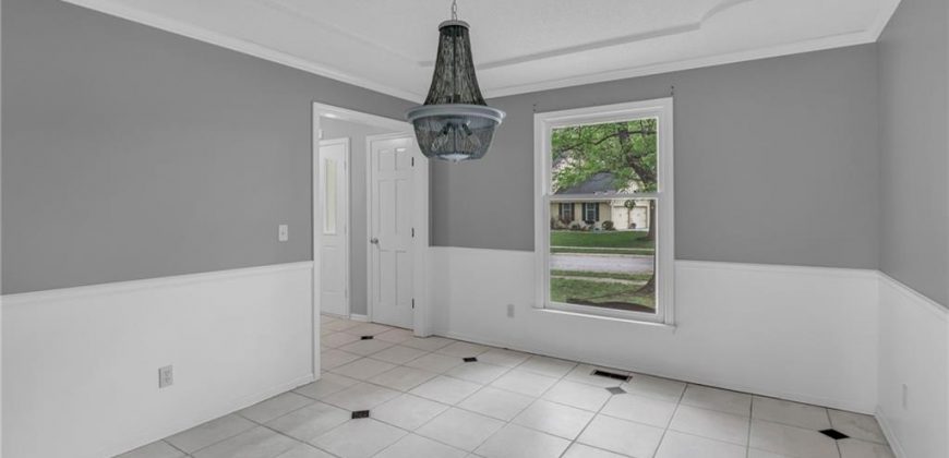 Homes for Sale in Kansas City, MO 64154 | 8535 N Overland Drive