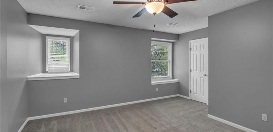 Homes for Sale in Kansas City, MO 64154 | 8535 N Overland Drive
