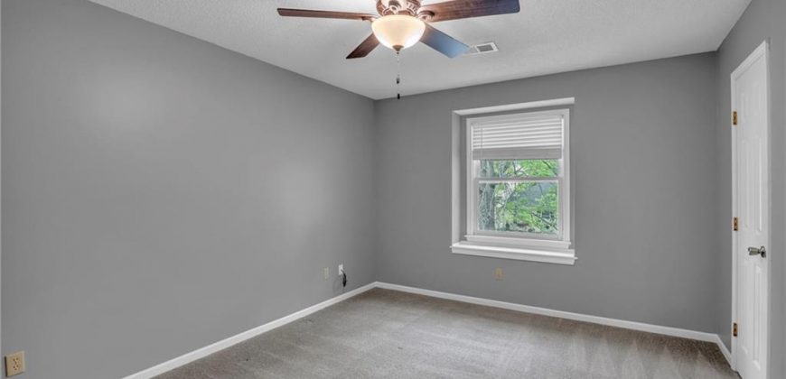 Homes for Sale in Kansas City, MO 64154 | 8535 N Overland Drive