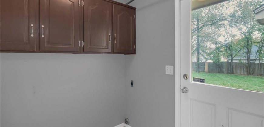 Homes for Sale in Kansas City, MO 64154 | 8535 N Overland Drive
