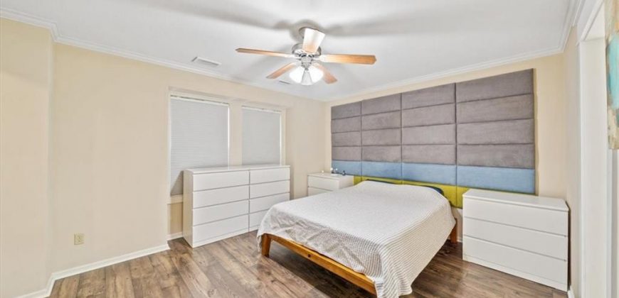 Homes for Sale in Kansas City, MO 64116 | 2911  GENTRY PARK Parkway