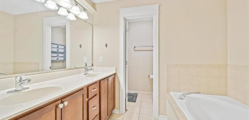 Homes for Sale in Kansas City, MO 64116 | 2911  GENTRY PARK Parkway