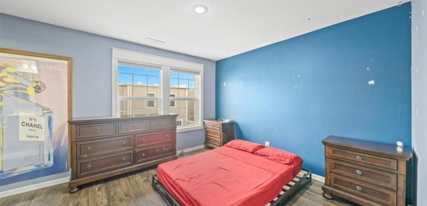 Homes for Sale in Kansas City, MO 64116 | 2911  GENTRY PARK Parkway