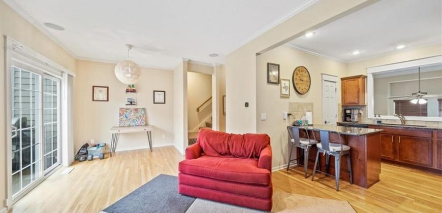 Homes for Sale in Kansas City, MO 64116 | 2911  GENTRY PARK Parkway