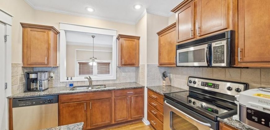 Homes for Sale in Kansas City, MO 64116 | 2911  GENTRY PARK Parkway