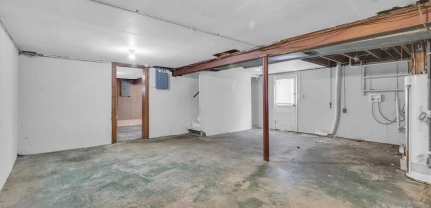 Homes for Sale in Kansas City, MO 64119 | 479 NE Meadowbrook Road