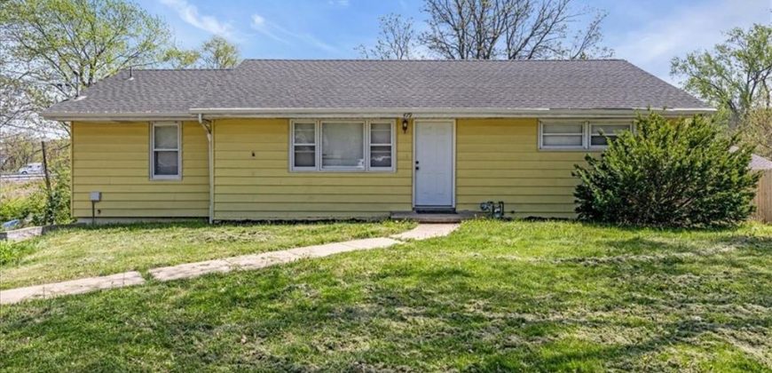 Homes for Sale in Kansas City, MO 64119 | 479 NE Meadowbrook Road