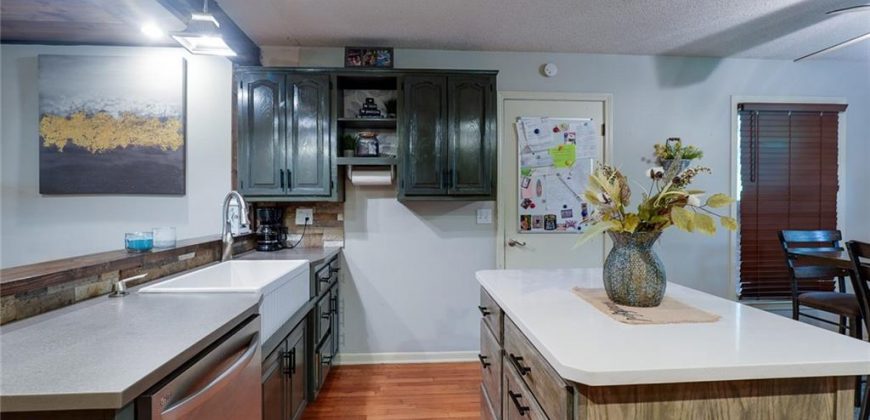 Homes for Sale in Liberty, MO 64068 | 417  Locust Street
