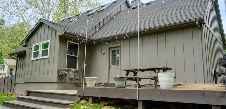 Homes for Sale in Liberty, MO 64068 | 417  Locust Street
