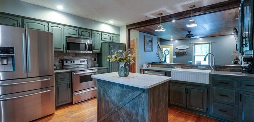 Homes for Sale in Liberty, MO 64068 | 417  Locust Street