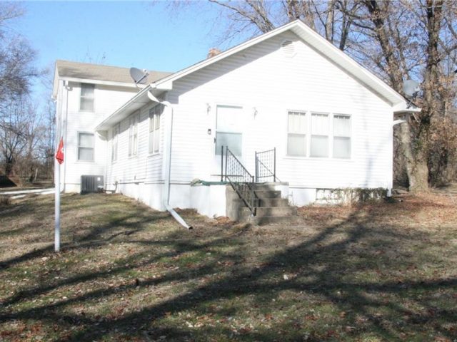 Homes for Sale in Prathersville, MO 64024 | 25810  H Highway